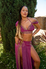 Load image into Gallery viewer, Golden Lily Goddess Set
