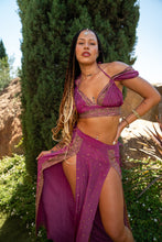 Load image into Gallery viewer, Golden Lily Goddess Set
