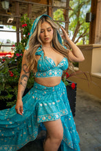 Load image into Gallery viewer, Diamond Blossoms Bollywood Set

