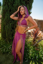 Load image into Gallery viewer, Golden Lily Goddess Set
