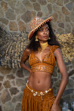 Load image into Gallery viewer, Golden Rubies Magic Cowboy Hat
