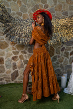 Load image into Gallery viewer, Turmeric Mocha Bollywood Set
