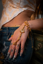 Load image into Gallery viewer, Tribal Moon Hand Chain
