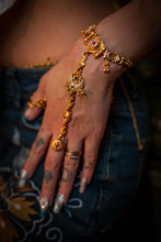 Load image into Gallery viewer, Tribal Moon Hand Chain
