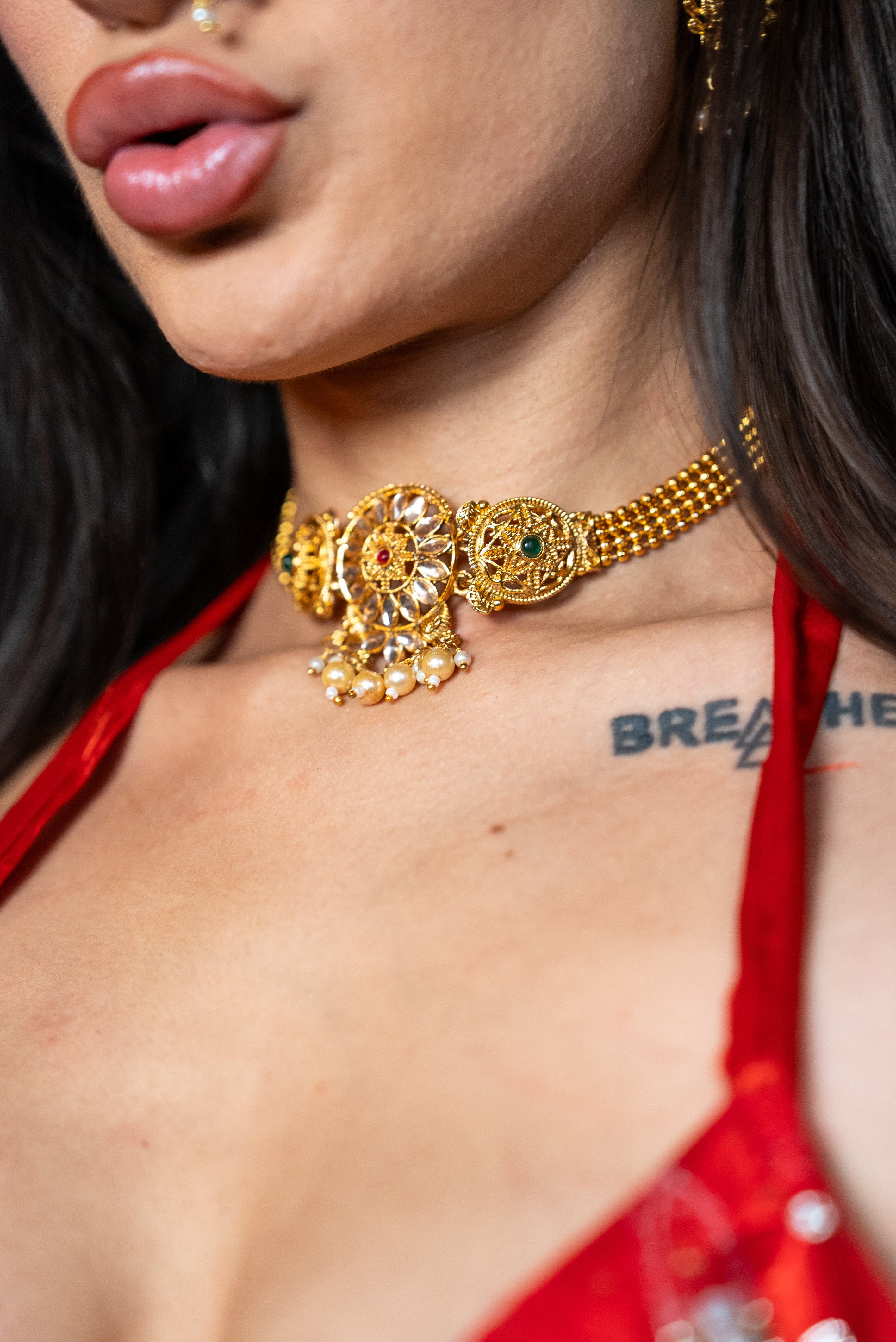 Golden Lotus Necklace Set