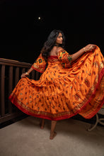 Load image into Gallery viewer, Radha Peacock Bollywood Set
