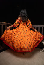 Load image into Gallery viewer, Radha Peacock Bollywood Set
