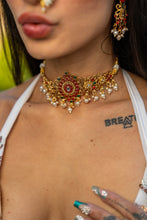 Load image into Gallery viewer, Emerald Ruby Necklace Set
