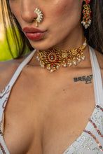 Load image into Gallery viewer, Emerald Ruby Necklace Set
