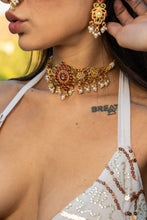 Load image into Gallery viewer, Emerald Ruby Necklace Set
