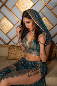 midnight mystic jasmine set