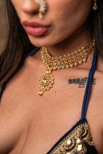 Load image into Gallery viewer, Golden Pearl Necklace
