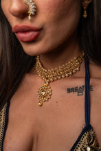 Load image into Gallery viewer, Golden Pearl Necklace
