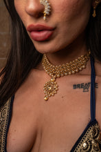 Load image into Gallery viewer, Golden Pearl Necklace
