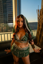 Load image into Gallery viewer, Emerald Diamonds Fairy Set
