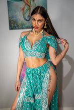 Load image into Gallery viewer, Icy Turquoise Jasmine Set
