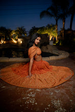 Load image into Gallery viewer, Golden Sun Bollywood Set
