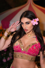 Load image into Gallery viewer, Hibiscus pearl Jasmine Set
