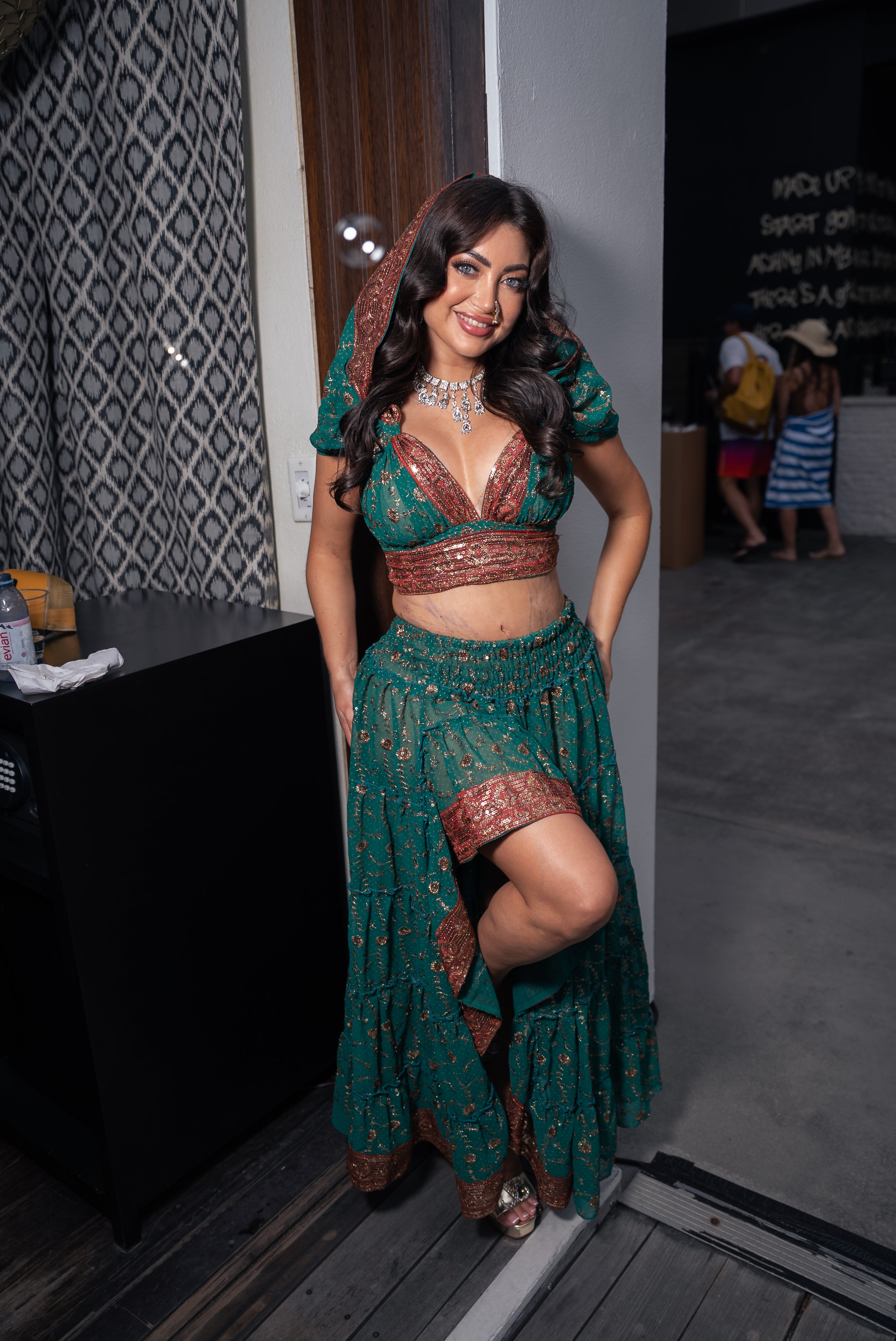 Royal Lotus Bollywod Set