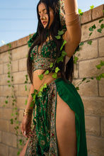 Load image into Gallery viewer, Poison Ivy Jasmine Set
