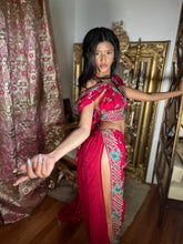 Load image into Gallery viewer, Jafar Jasmine Set
