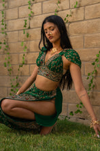 Load image into Gallery viewer, Poison Ivy Jasmine Set
