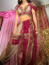 Load image into Gallery viewer, Golden Rose Jasmine Set
