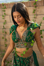 Load image into Gallery viewer, Poison Ivy Jasmine Set
