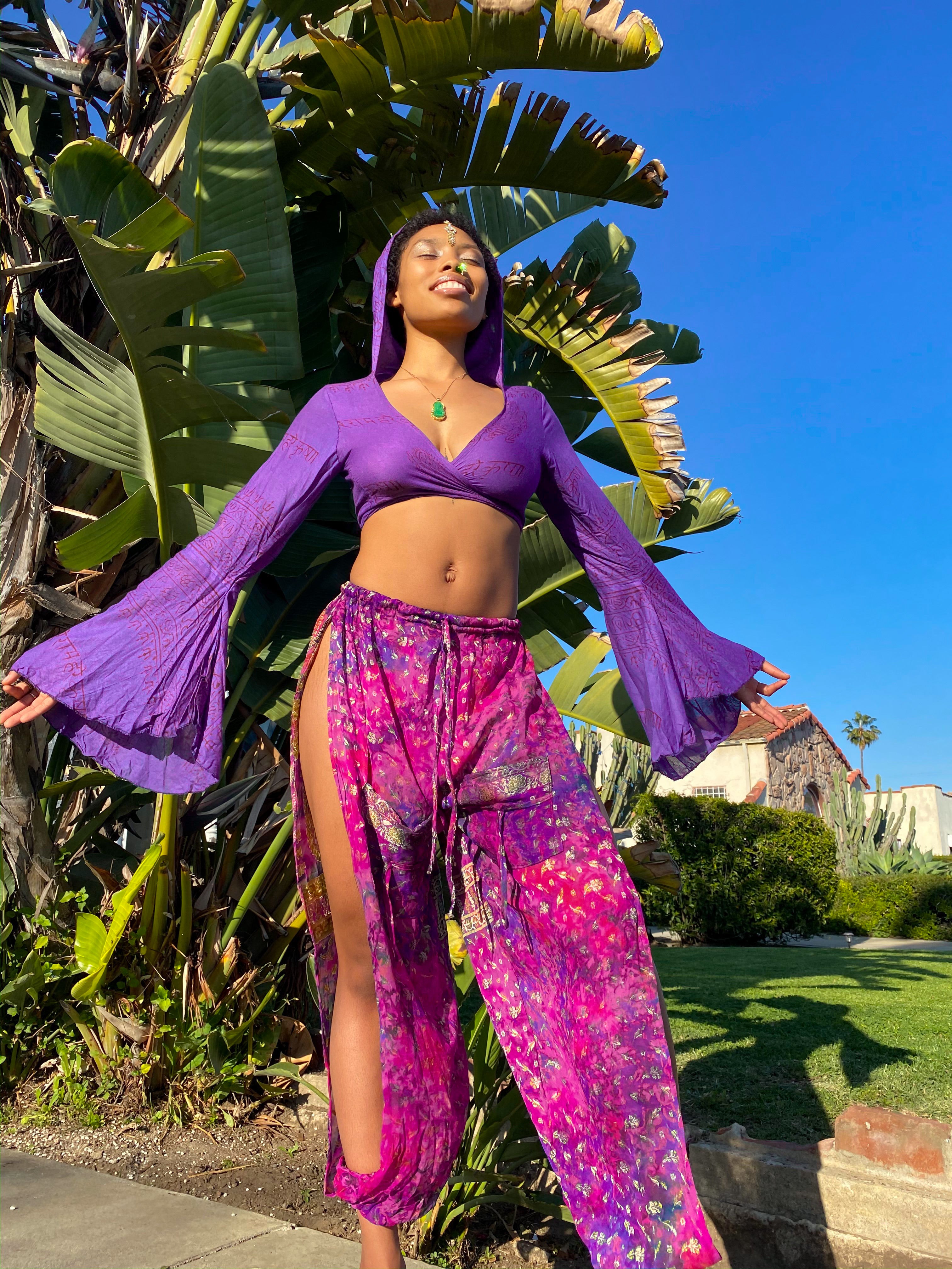 Sanskrit Bella Top