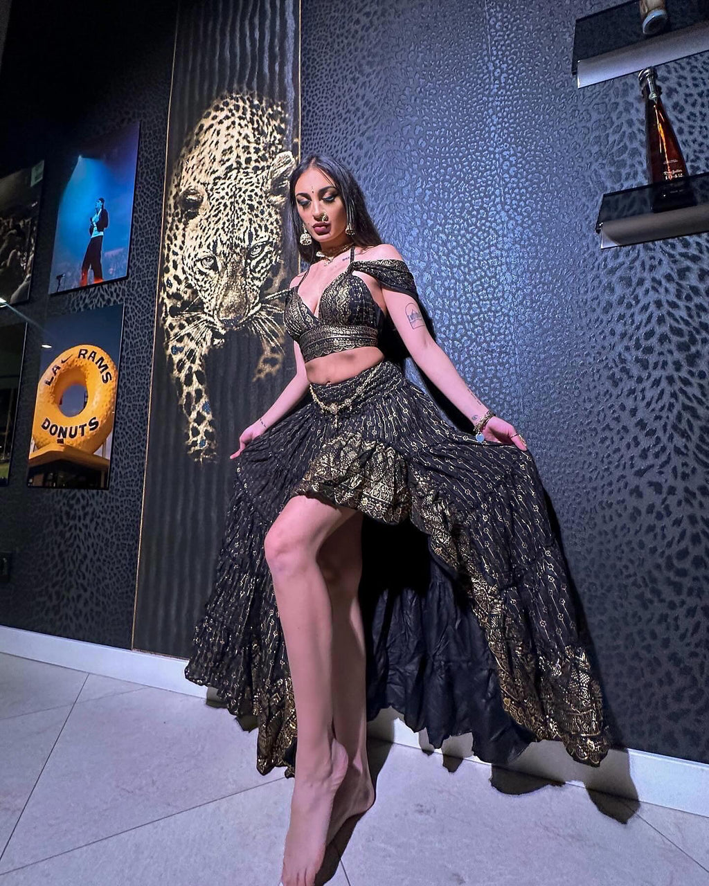 Black Lotus Bollywood Set