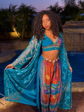 Load image into Gallery viewer, Diamond Jewels Kimono
