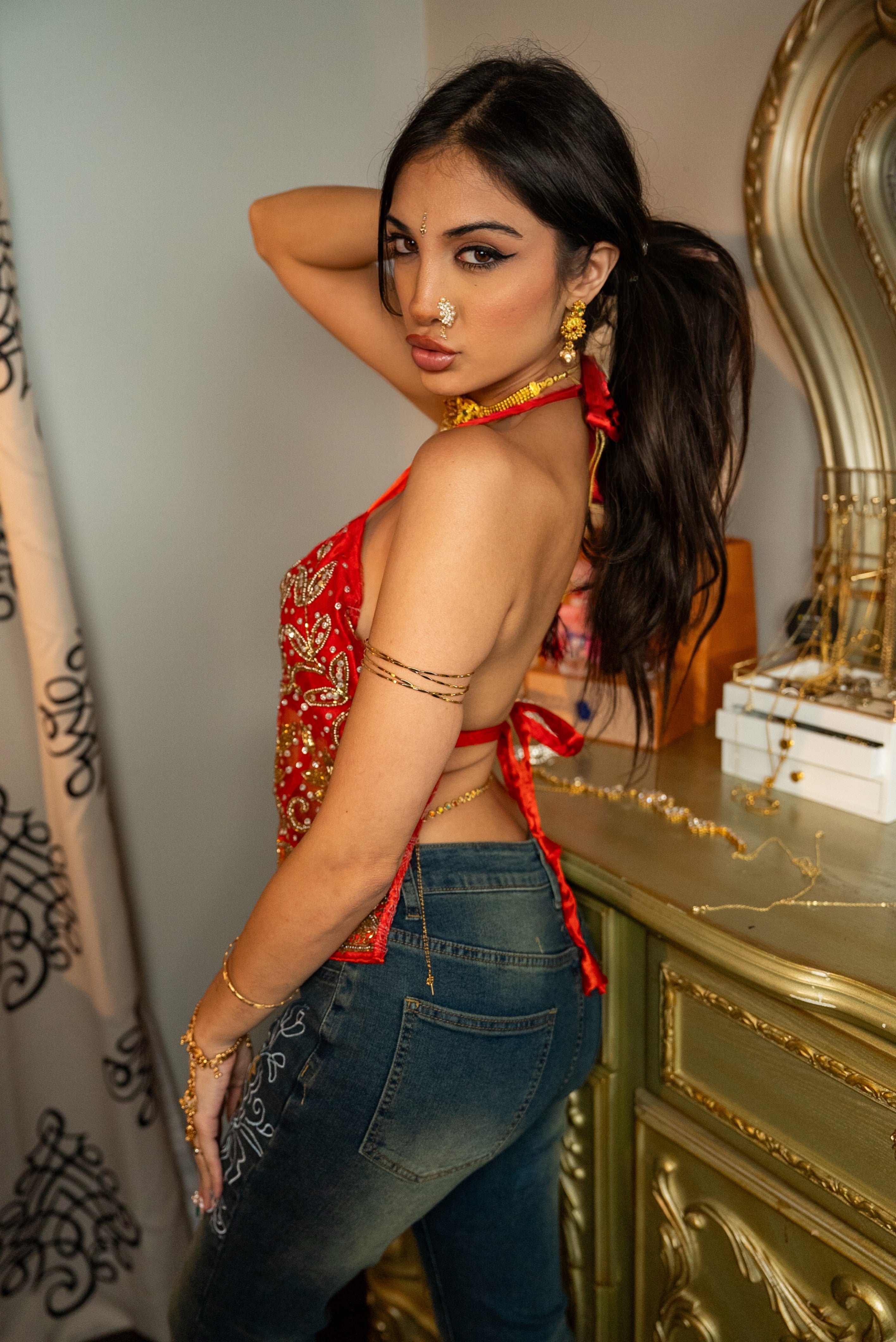 Golden Lotus Necklace Set