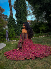 Load image into Gallery viewer, Love Forest Bollywood Set
