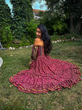 Load image into Gallery viewer, Love Forest Bollywood Set
