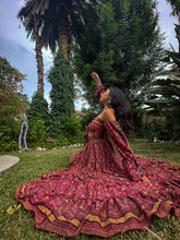 Load image into Gallery viewer, Love Forest Bollywood Set
