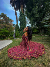 Load image into Gallery viewer, Love Forest Bollywood Set
