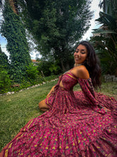 Load image into Gallery viewer, Love Forest Bollywood Set
