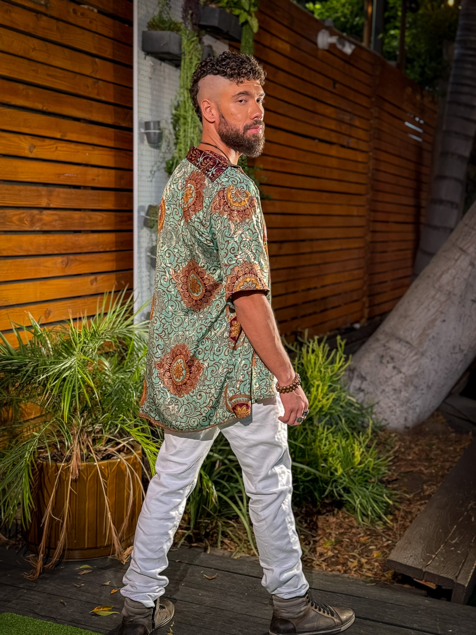 Plant Papi Unisex Button Up shirt