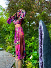 Load image into Gallery viewer, Cosmic Lotus Jasmine Set
