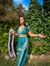 Load image into Gallery viewer, Day Dreamer Jasmine Set

