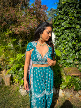 Load image into Gallery viewer, Day Dreamer Jasmine Set

