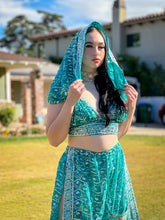 Load image into Gallery viewer, Diamond Diva Jasmine Set
