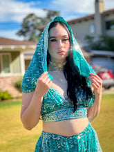 Load image into Gallery viewer, Diamond Diva Jasmine Set
