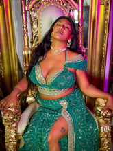 Load image into Gallery viewer, Silver Dreams Goddess Set (PLUS SIZE)
