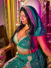 Load image into Gallery viewer, Silver Dreams Goddess Set (PLUS SIZE)
