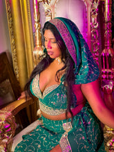 Load image into Gallery viewer, Silver Dreams Goddess Set (PLUS SIZE)
