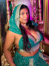 Load image into Gallery viewer, Silver Dreams Goddess Set (PLUS SIZE)
