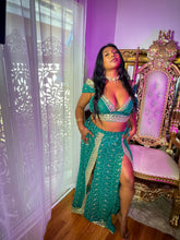 Load image into Gallery viewer, Silver Dreams Goddess Set (PLUS SIZE)
