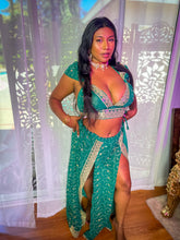 Load image into Gallery viewer, Silver Dreams Goddess Set (PLUS SIZE)
