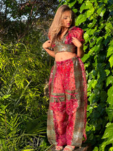 Load image into Gallery viewer, Royal Empress Jasmine Set
